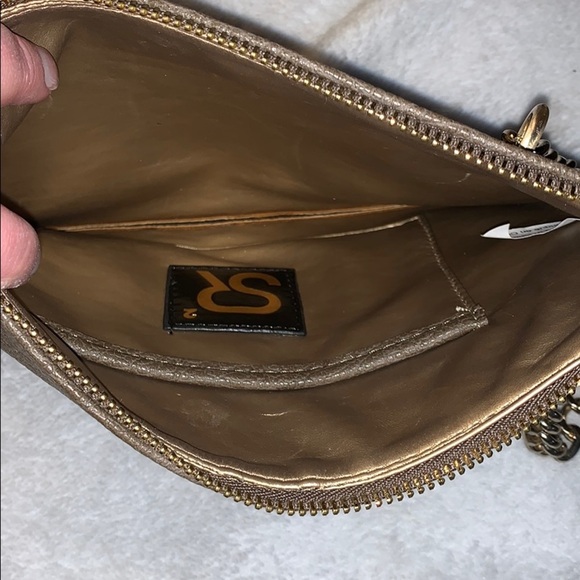 SR2 Sandra Robert’s Wristlet Taupe Brown w/Gold - Picture 6 of 9